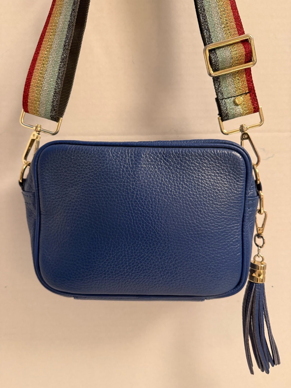 Elie Beaumont Blue Pebbled Leather Crossbody Bag made in Italy